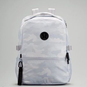 Lululemon Heritage 365 backpack